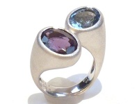 リフォーム実績に新しいジュエリーを追加しました。