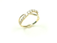 ラージメレダイヤの存在感が抜群のリングです☆彡